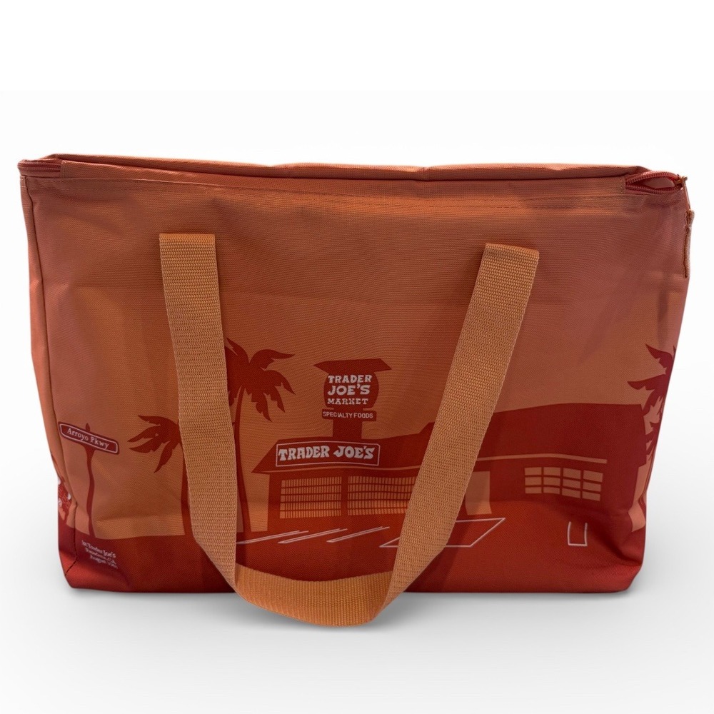 Trader‎ Joe's Rare Large Peach Limited Edition Insulated Grocery Reusable Bag